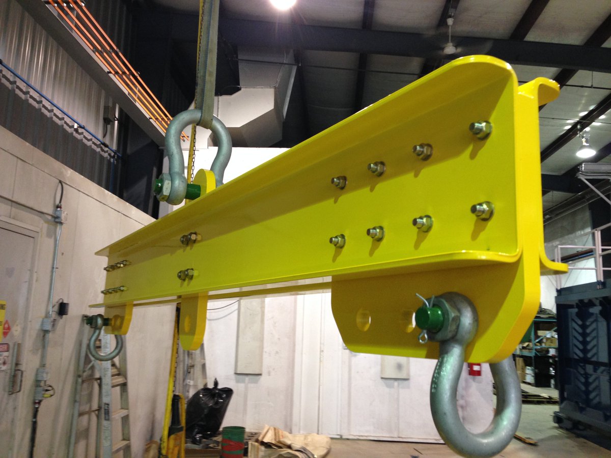 EngineerSparta's tweet photo. Learn about the importance of a spreader bar, and read "Why Do I Need a Spreader Bar?" https://t.co/RFZyOAKaKo #CraneOperating #Alberta #SpreaderBar https://t.co/RzxfFaFYGn