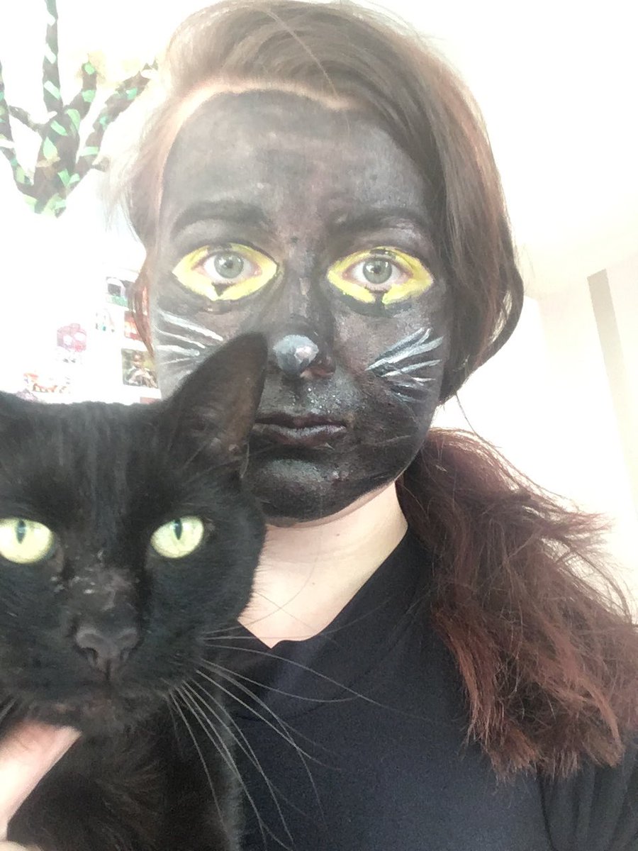 wolfecorns's tweet photo. #gishpetpals https://t.co/U8ya1y0P3q