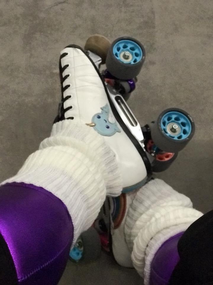 derbydames's tweet photo. For CDD, I wear 2 hats besides being a skater; Interleague Coordinator of the B Team & trainer. When I am not playing derby, I love to cook & participate in crossfit. #whoarewe #cdd #countdowntocups #WFTDACups #CDDBlueCrew #BleedCDDBlue #derbyroadtrip #roadtocups #derbytwitter https://t.co/hgVOtxrVYm