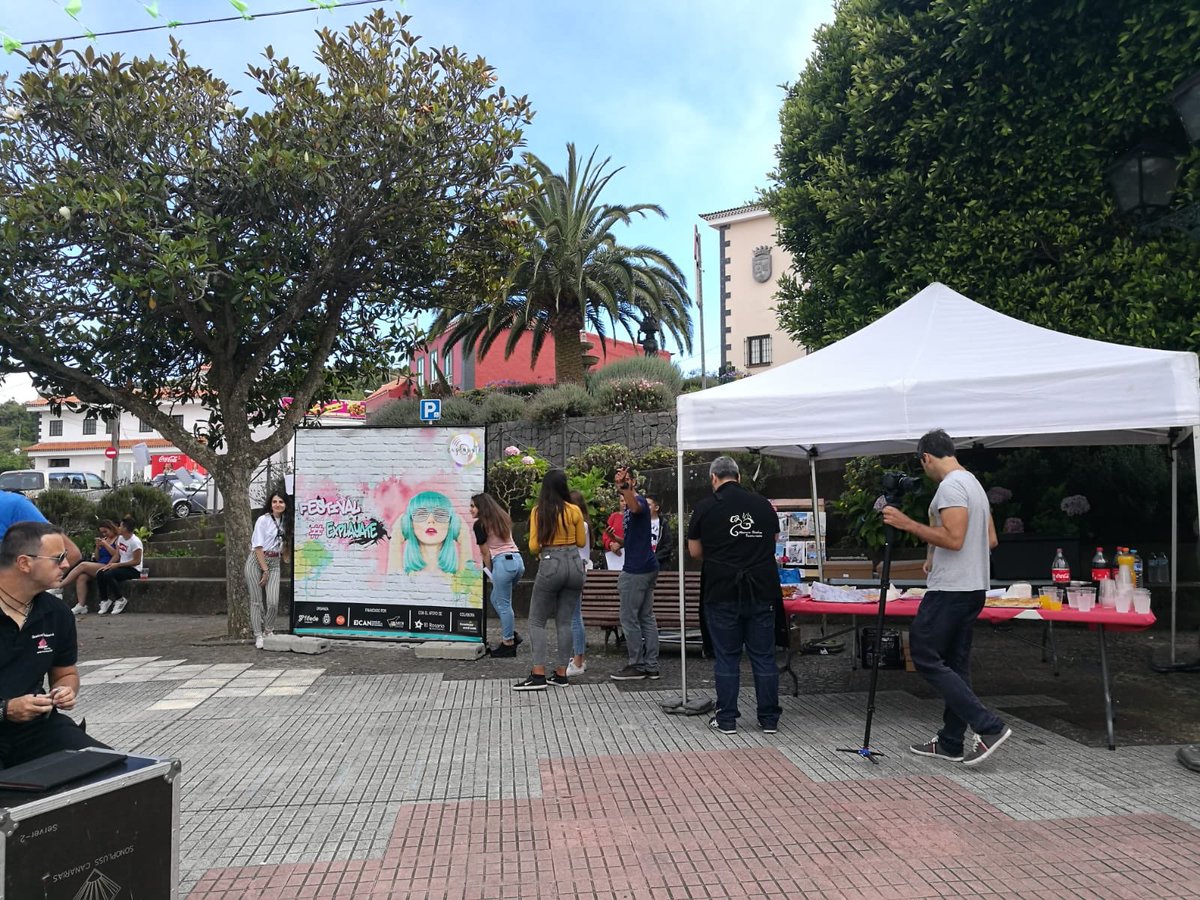 fifedetenerife's tweet photo. El Festival Expláyate forma parte del Proyecto Iníciate de la Fundación Fifede Tenerife y contará con transporte gratuito desde Radazul. Ambas propuestas se celebran en La Esperanza.
#GenerandoOportunidades 
#ProyectoIniciate https://t.co/fzaZH5eJPm