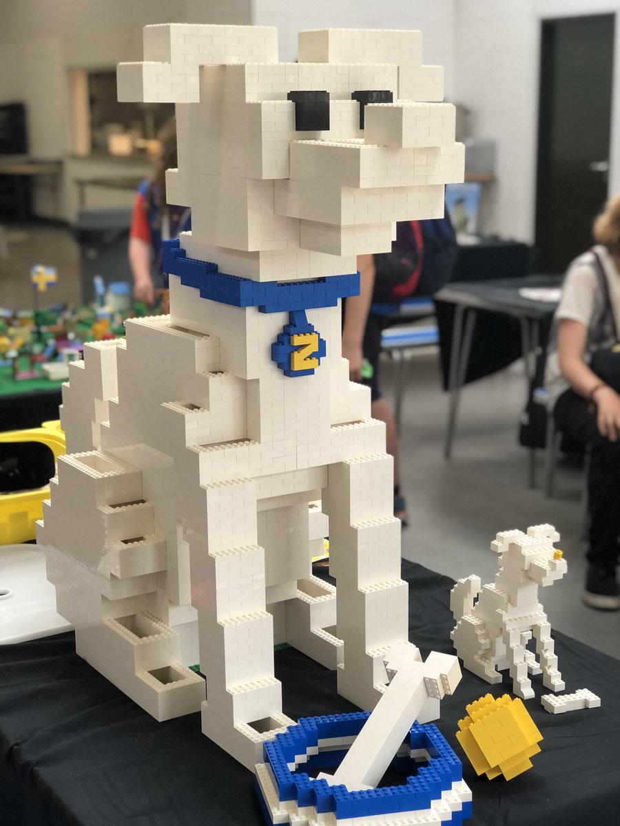 Today at #WalesbyWorldExperience the #scouts and #guides made a giant #LEGO #Dog 
Isn’t it cute?