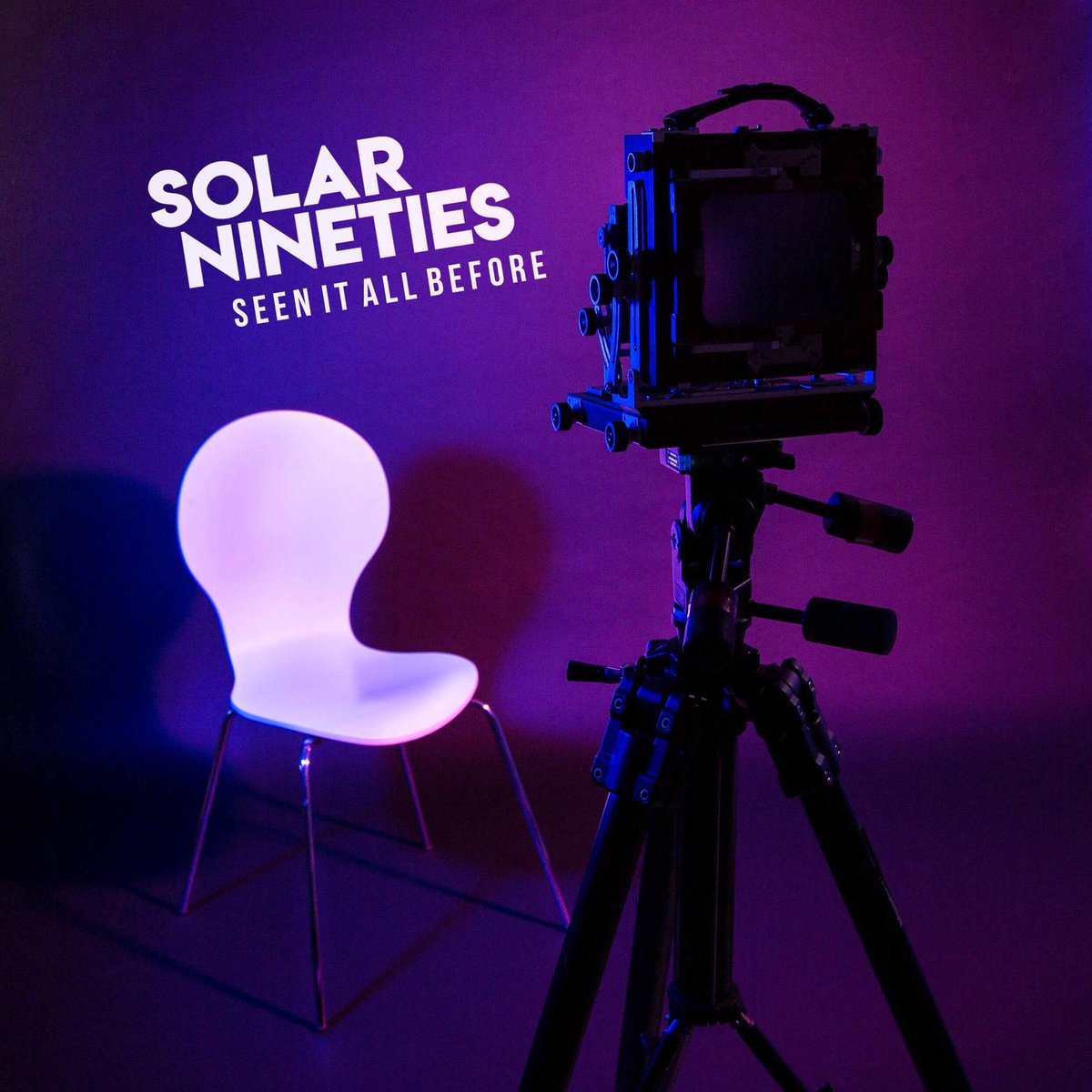SolarNineties's tweet photo. 🚨 NEW SINGLE 🚨

We are very excited to announce that we will be releasing our new single ‘Seen It All Before’ on Friday 7th September.

Make sure to join us at @wheelsandfinsuk on Sunday 9th September, tickets are available from https://t.co/v9air1CAS0.

Artwork by @shannenlong https://t.co/D7msjZYlWp