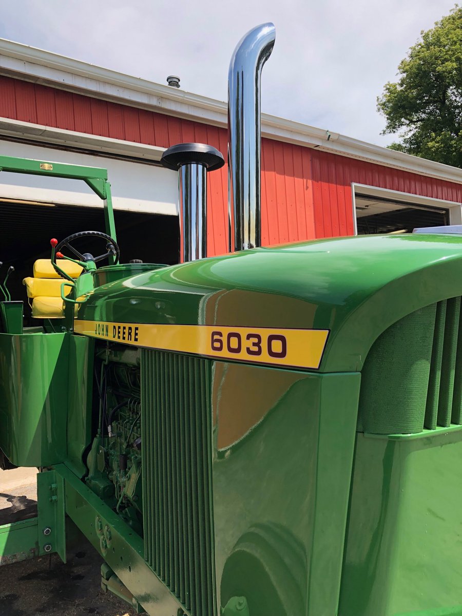 ManendaleFarms's tweet photo. Last min details before we head to #embrotractorpull https://t.co/6J6ubwmYgD