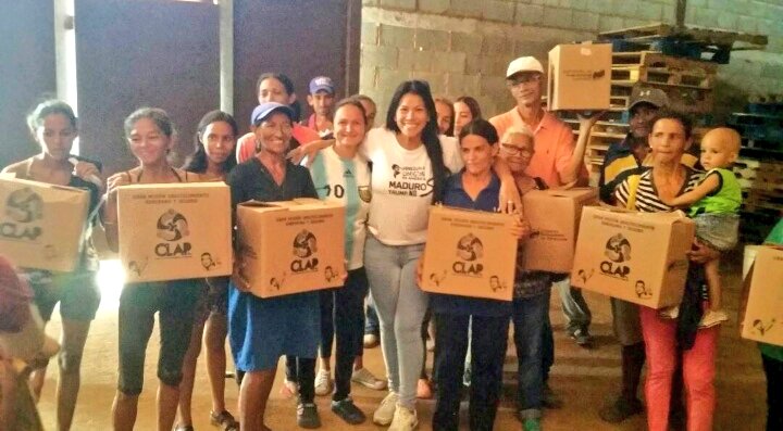 lachinabarboza's tweet image. Gracias Presidente @nicolasmaduro por las bendiciones que nos envía al Municipio Santa Rita; Nuestro Pueblo agradecido siempre con su labor y a Nuestro Gobernador @OmarPrietoGob Viviremos Venceremos...!! #FuturoSeguro #ZuliaMia #TodoElPoderParaLosCLAP @FreddyBernal @ClapOficial