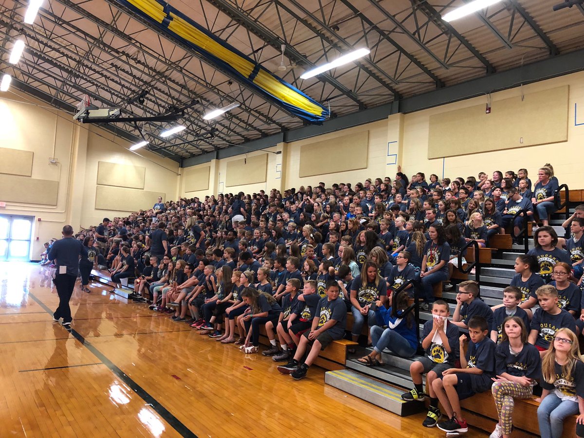 GCCSC_Super's tweet photo. GIS wraps up Cougar Camp this afternoon with a short program in the gym.  The school has had a great start to the new year! https://t.co/fWaEFEGDmN