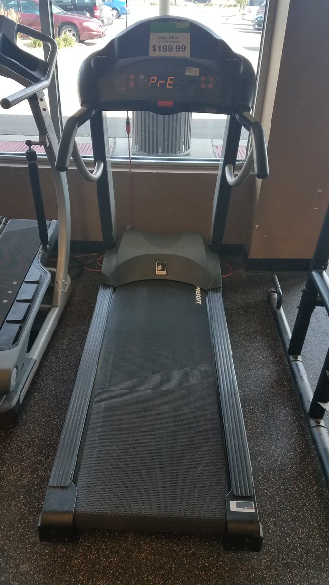 PlayClawson's tweet photo. Time to get some cardio in!!!  Nautilus NTR 700 treadmill.  #qualityused https://t.co/xyvuXkbxtf