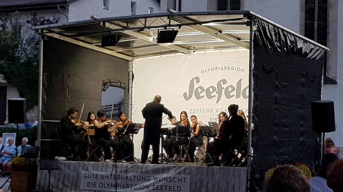 robmoore1970's tweet photo. Final night in #Seefeld #ClassicalNight #Culture #SummerHoliday https://t.co/oKSmYiOvn6