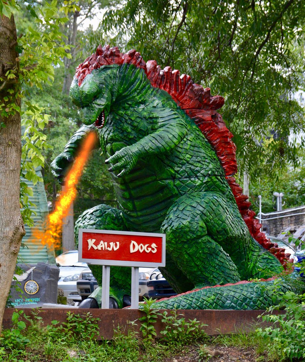 The Icebox (@iceboxcoolstuff) on Twitter photo We just met our new neighbor on the @AtlantaBeltLine. He seems nice.
#godzilla
#Kaiju
#iceboxcoolstuff We just met our new neighbor on the @AtlantaBeltLine. He seems nice.
#godzilla
#Kaiju
#iceboxcoolstuff