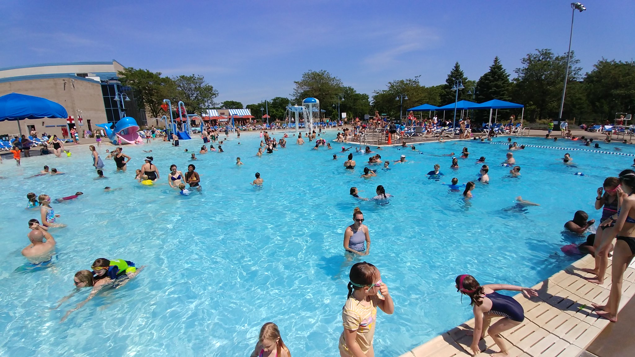 St Louis Park Mn On Twitter Wow New Pool Filters At The Aquatic Park Has Reduced Water Usage Over The First Two Months Of The Season By 645 000 Gallons Compared To