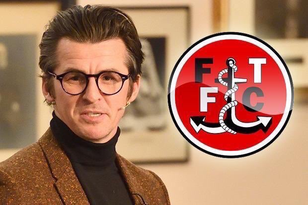 daviddownie17's tweet photo. Joey Barton looking like he’s about to tell us why the iPhone 11 costs two grand. https://t.co/FzxkwY00uK