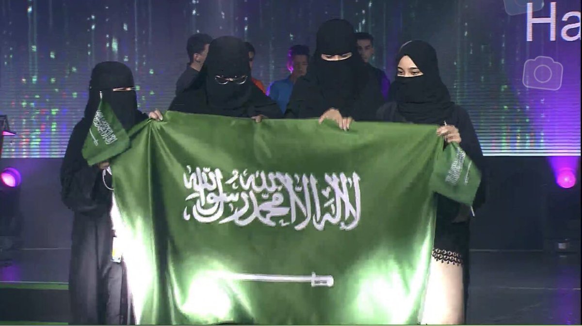A_Sadhan's tweet photo. فَخر 🇸🇦❤ !!!! https://t.co/WhT5eLB3r2