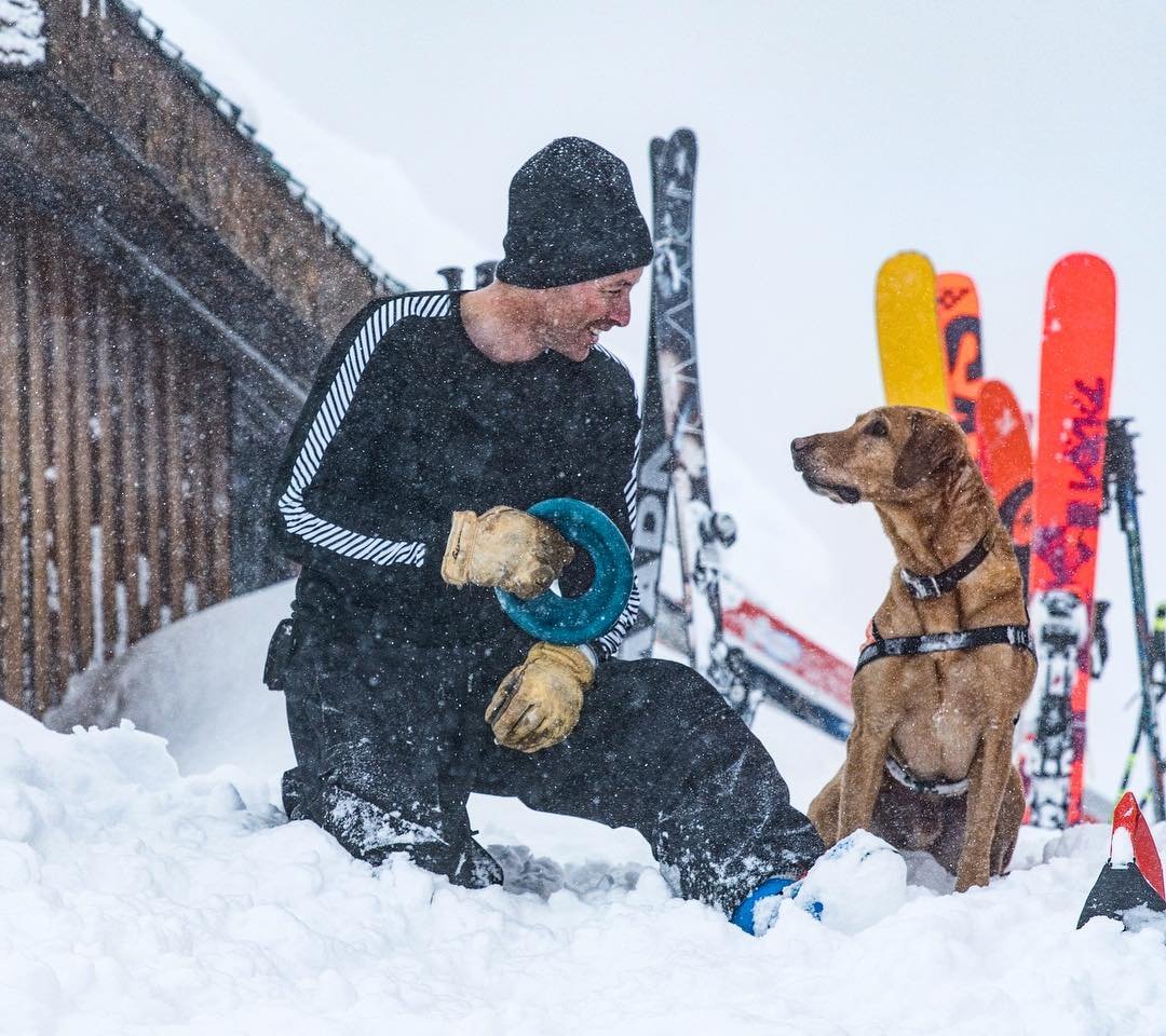 deportivocaraca's tweet photo. Comparte cada momento con el mismo amor que le tienes al deporte... Solo nosotros lo sabemos 😊
#hellyhansen #alpinelake #FeelAlive #HHdemoteam #HH #HellyViernes #HellyVzla https://t.co/x6p5nOgQX4