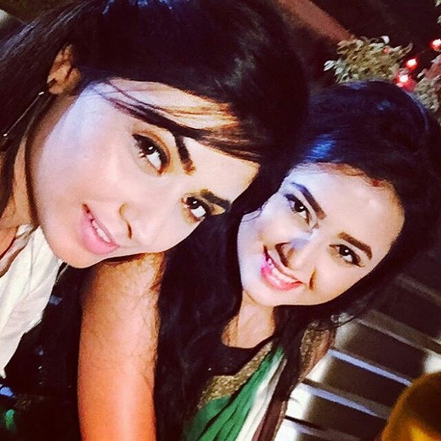 saarhairadha's tweet photo. I want them back so bad😭😭😭😭😭😭
#TeNik #TejasswiPrakash #NikitaSharma
@Nikita12S https://t.co/9Sqma3VKwc