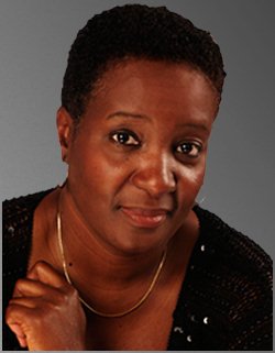 SCANofNOVA's tweet photo. Welcome Dr. Glenda Clare to our #rootsoftrauma training! https://t.co/W9tzcOsxzE