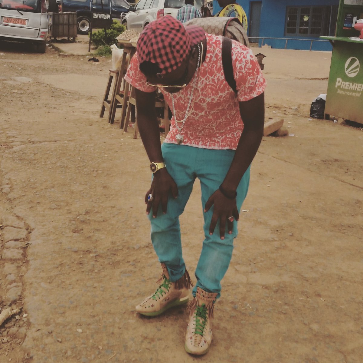 OfficialBanye's tweet photo. I ll sleep when I die.
I m out here in the mboko till e show
Dayidie bda tour day 1 . Abakwa fm and Rush Fm
#chefbandit https://t.co/Ib3k3nUDKU