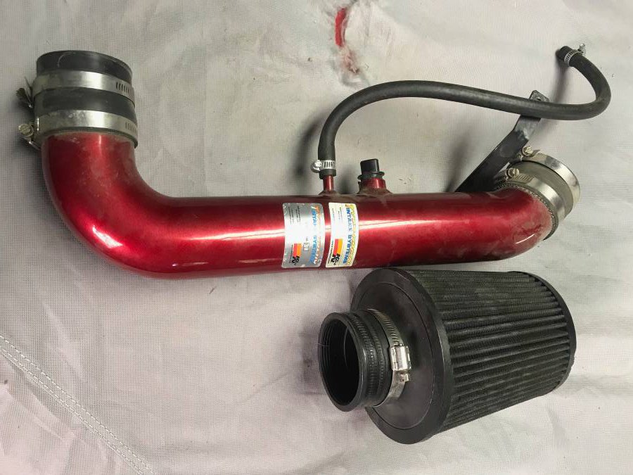 miatatweets's tweet photo. found this on CL & bought it so now to decide: do I paint it matte black, or silver, or polish it, or just leave it as-is since ITBs will replace it 🤔 opinion poll coming #becausecarparts #miata #vancouvermiatas #eunos #mx5 #roadster #craigslistfind #typhoonintake #coldairintake https://t.co/mOXi5YL0G8