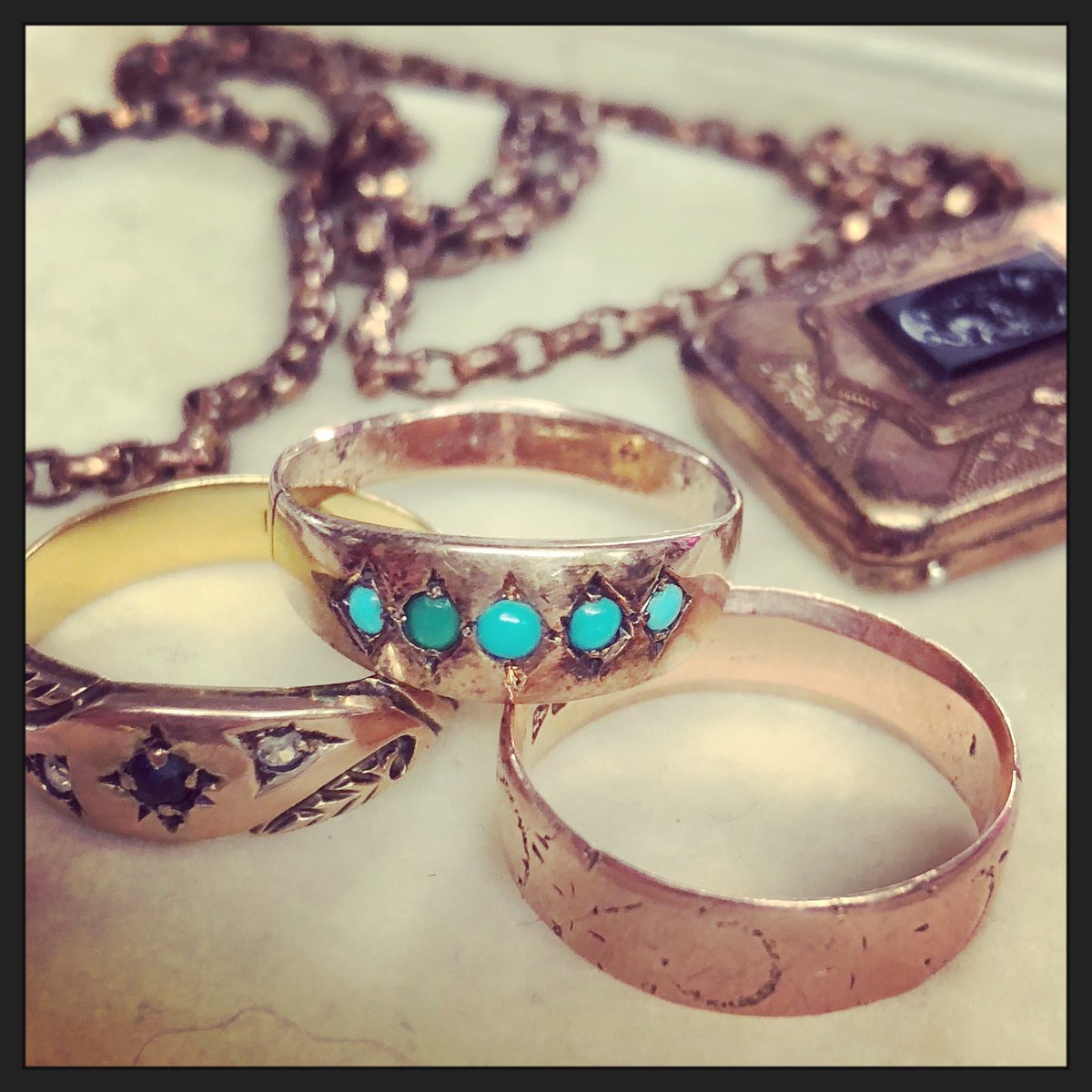 Lovely Victorian 9ct gold & 18ct gold rings that have arrived this week @ Melksham Arcade. #9ctgold #rosegold #victorian #jewellery #rings #18ct #gypsyring #diamonds #turquoise #weddingband #sapphire #victorianrings #victorianjewellery #antiquejewellery #boxchain #locket