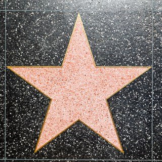 LucidLeverage's tweet photo. As a celebrity, your online brand is valuable. Are you protecting it? #CelebrityReputationManagement #ReputationManagementAgency #ReputationManagement #LosAngeles #BeverlyHills #NYC #London #LucidLeverage https://t.co/bA5wETeGdf https://t.co/tx01J9AJ3w