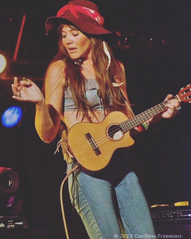 RaelynNelson's tweet photo. We will be at @AshleyStreetStation tonight! Come hang out with us in Valdosta, Georgia! #RaelynNelsonBand #AmericasFavoriteMusicalGroup photo by Carlton Freeman https://t.co/jcADYZwrn0