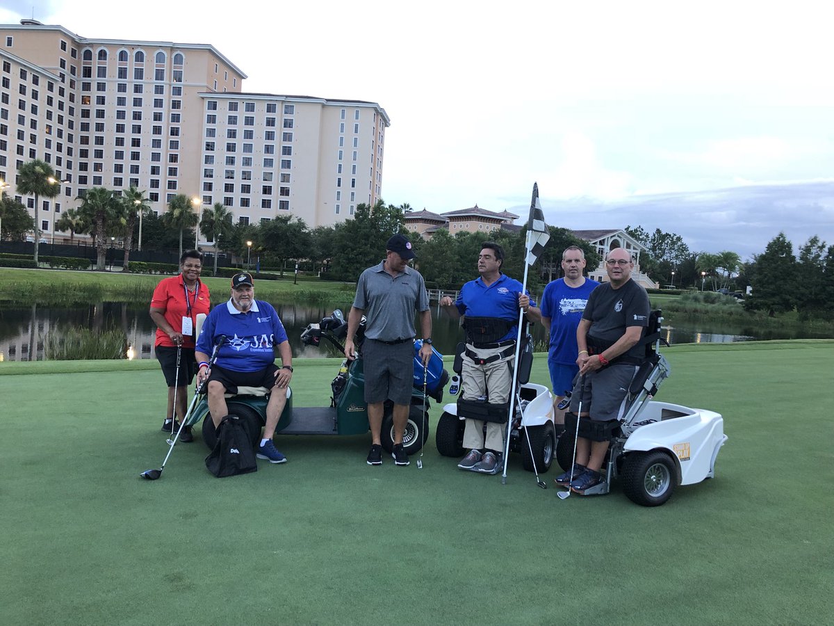 lifeatdeloitte's tweet photo. We spent today at the #NVWG golf tournament, which was sponsored by @DeloitteGov! Our team enjoyed playing with these incredible #veteran athletes! #DeloitteSupports https://t.co/GXxr8CKlGK