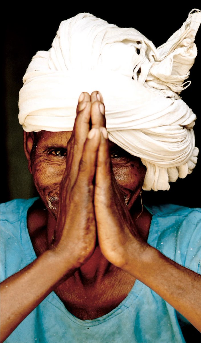 Een prachtige en vriendelijke wake up call: Down to earth, de film. Je kunt m zien met een kampvuurgesprek na afloop om je gedachten te delen. Trots dat ze er zijn in de Zandbak ow.ly/sbIV30lgaXy