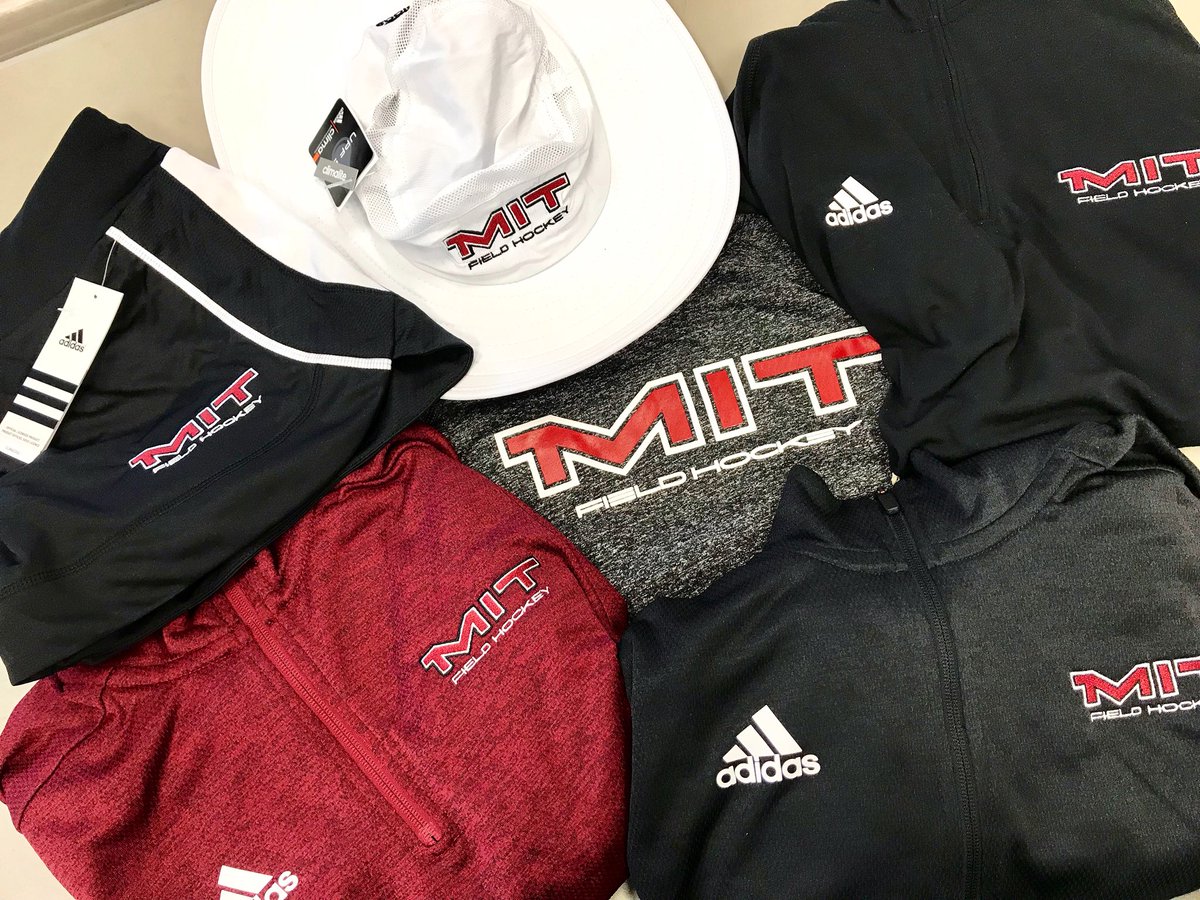 ChampsChoiceNE's tweet image. Happy Friday @MITengineers‼️💯 

Spot these ladies in their new @adidas gear at a field near you this fall 👀🔥 

#goengineers #adidasfam #3stripelife