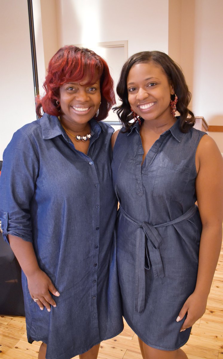 dstinc1913's tweet photo. Central Regional Director Jacqueline A. Dillard and Regional Representative Jazmyn Ferguson welcomed the members of the national and regional leadership team to Kansas with a dinner and bowling event. #C3RegionDST
Photos by Katrina Kerr https://t.co/BFLidF0baY