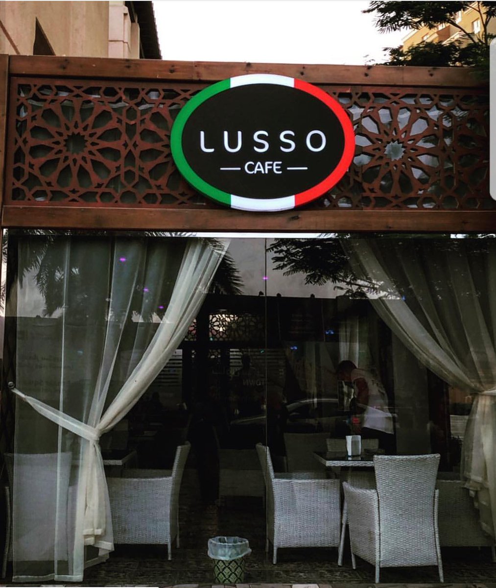 AsbarAr's tweet photo. من أعمالنا تصميم هوية المقهى الإيطالي  "Lusso Cafe" 
يقع المقهى بمدينة جدة /طريق الملك عبدالله / إعمار سكوير https://t.co/c1MNufyDr0