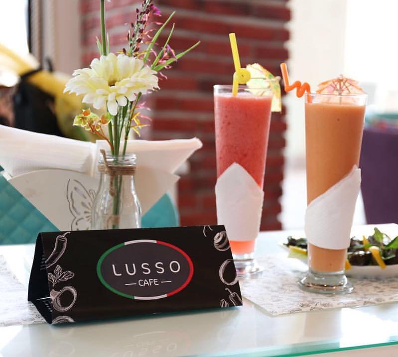 AsbarAr's tweet photo. من أعمالنا تصميم هوية المقهى الإيطالي  "Lusso Cafe" 
يقع المقهى بمدينة جدة /طريق الملك عبدالله / إعمار سكوير https://t.co/c1MNufyDr0