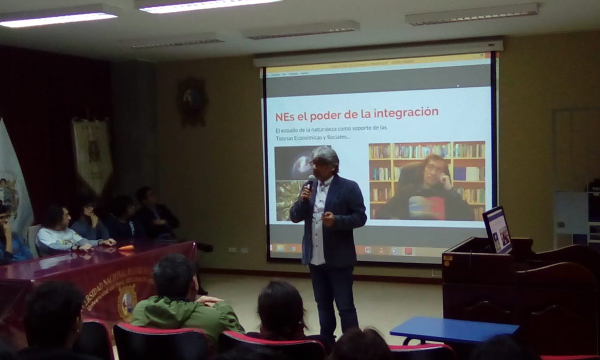 BioUNMSM's tweet photo. #EstructurasNaturales La implicancia de las ciencias biológicas en las ciencias en su conjunto. @UNMSMMHN @UNMSM_ @jorge https://t.co/vQJzRg1cEe