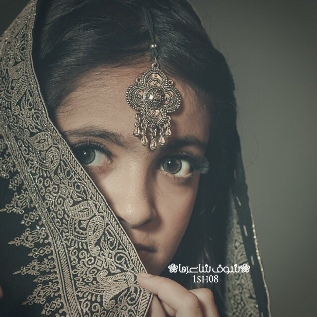 1sh08's tweet photo. ⠀ ⠀ ⠀

جاهلي يحسب كلامي فيه من ضرب الغرور 
وعارفي يعّرف اني لا مشيت امشي في ثبات.

🔕|💭
⑧ⓢⓗⓞ①↑… https://t.co/VA1tNbmmKz