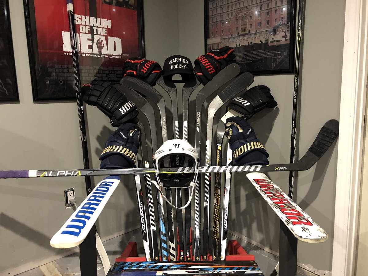 ZachJarom's tweet image. From my amazing twigs to most comfortable gloves and helmet even to my new favorite chair (minus one unfortunate stick) I think it’s safe to say I’m a @WarriorHockey guy. #WarriorVIP worthy?