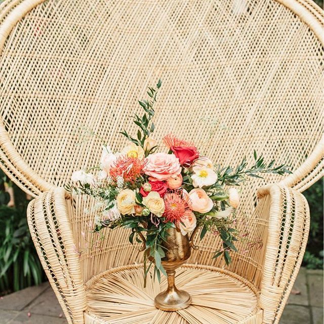piecesbyviolet's tweet photo. Pretty little details! As featured on @inspiredbythis, along with @jennifernordine @torreyfox @wmackieproductions @sfbartenders @shimmerandstain @thelittlemarket @donutsanddaisies @attn.to.detail @sierrachanta https://t.co/WZCVh2cUcU https://t.co/YnGFLw4hRS