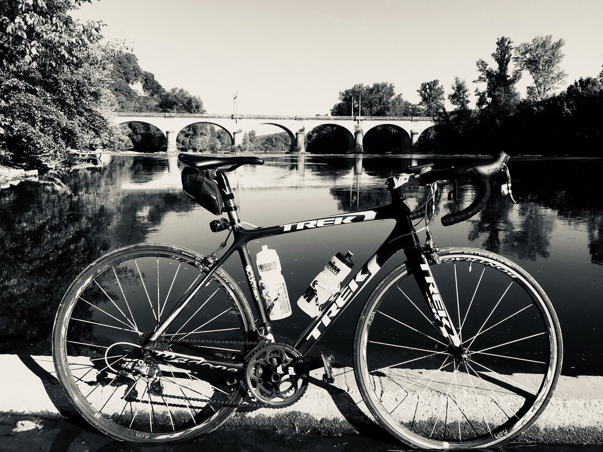 Bryan__Riley's tweet photo. I’ve been on holiday in this region for more than 30 years. I’ve never explored it as much as I have over the past seven days. Many more adventures still to come!
#france #dordogne #lerocherdelacave #carsac #sarlat #cycling #cyclingtourism #familyholidays #trilife #livetrainrace https://t.co/xo1oUwBPfP