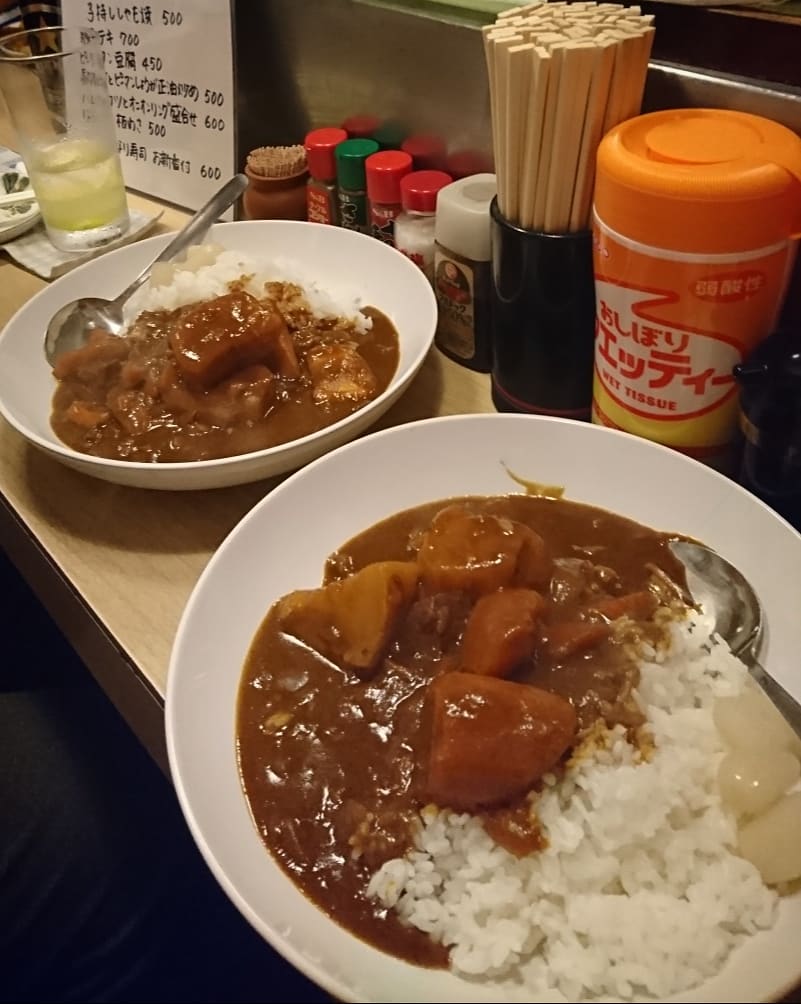 Ken A Twitter ゴローさんがトイレを借りてカレー食べてたら モト冬木に喧嘩を売られ 冷めちゃったカレーを美保純が暖め直してくれた店 〆の辛うま絶品カレーに大満足です 根津 すみれ 孤独のグルメ おとなの夏休み