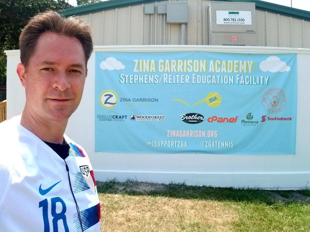 Michaelcx's tweet photo. How?
...Did I not know about this?!
I love the curriculum.
So much credit to #ZinaGarrison for starting & sustaining this mission!
When I was in HS, I loved watching Zina compete.
Oh, and that sign on the door?
Savagely positive!!
#Tennis #Houston #Park https://t.co/kZ94uTRmdv