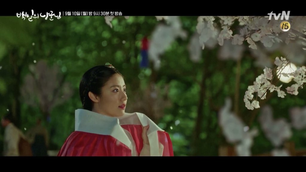SooSweetieSmile's tweet photo. The aesthetic jumped out! Like REALLY, look at those breathtaking sceneries 😍
And it's only a glimpse from two short trailers... Imagine sixteen episodes ?
#100DaysHusband #HundredDaysHusband #ForAHundredDays #100DaysMyPrince #HundredDaysMyPrince(Don't know which one anymore🙃) https://t.co/GGmxczgU7P