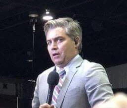 LeftPond's tweet image. Watch out for celebrity accounts that have been sold to political parties - the likes of James Woods to the @GOP, and Chelsea Handler to the @DNC 

Those blue ticks mean nothing. 

#SocialMediaSurvivalTips