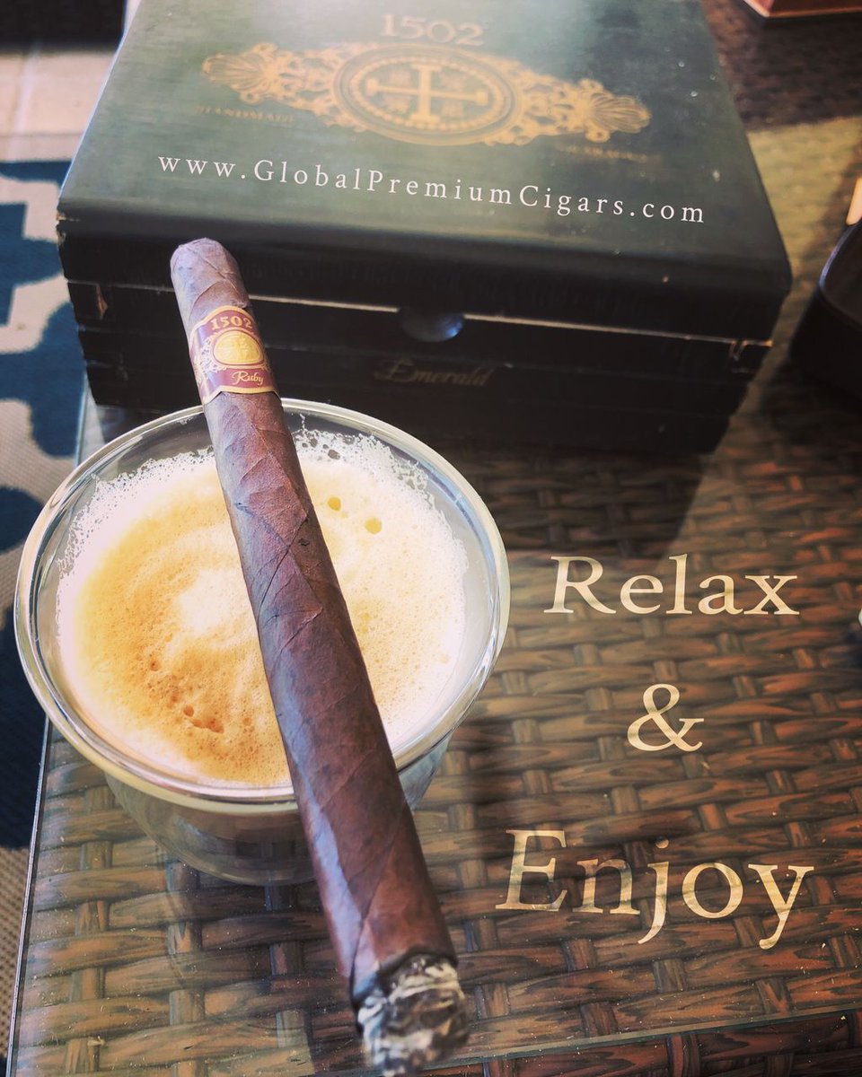 1502Cigars's tweet photo. Hey!!! Itโs Lancero Friday. Where is yours? ๐ #1502ruby #cappuccino https://t.co/yLQNRupg02