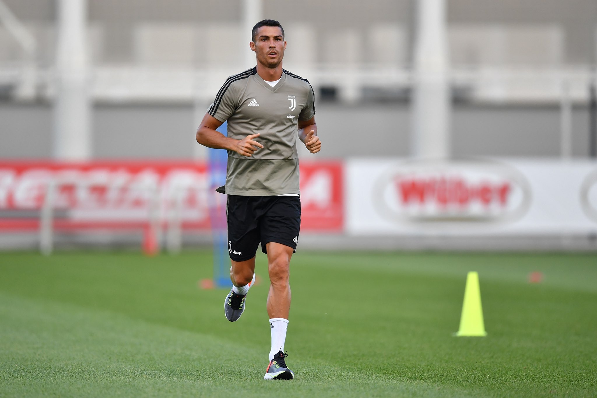 Nike exp top x14 ronaldo