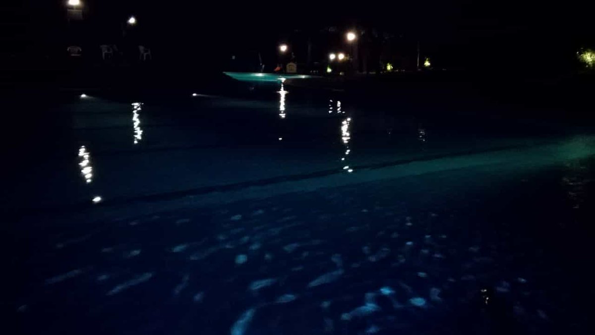 primaitaliana19's tweet image. Contro il #caldo ieri notte a Milano un ghiacciolo #stanotte bagno.
#night #Italy