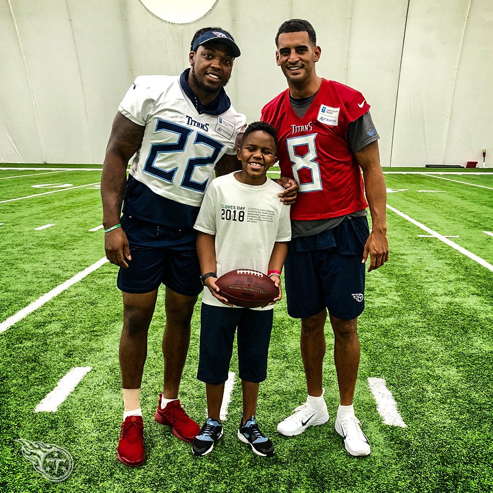 Titans's tweet photo. Honored to have Kayden Waddy and his mom visit our facilities on CLOVES Awareness Day.
Kayden has CLOVES syndrome but that didn't stop him from coaching, calling plays and meeting the Titans. #PushForKayden https://t.co/dqhqTQSi0x