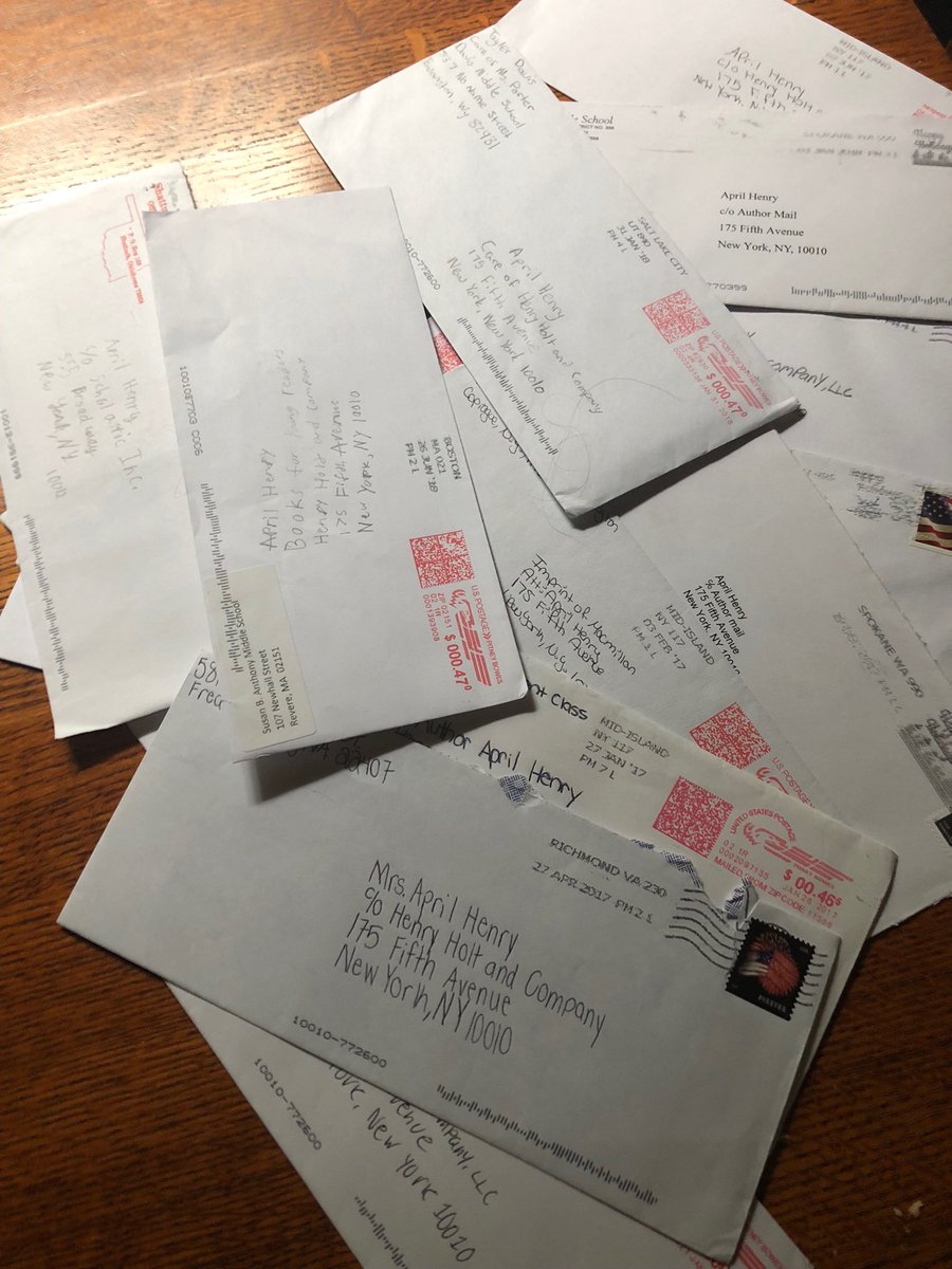 aprilhenrybooks's tweet photo. Teachers PLEASE do not have students send authors mail c/o publishers. This bundle of 30 plus just arrived & some were mailed 19 months ago. https://t.co/NpI8KWGHlE