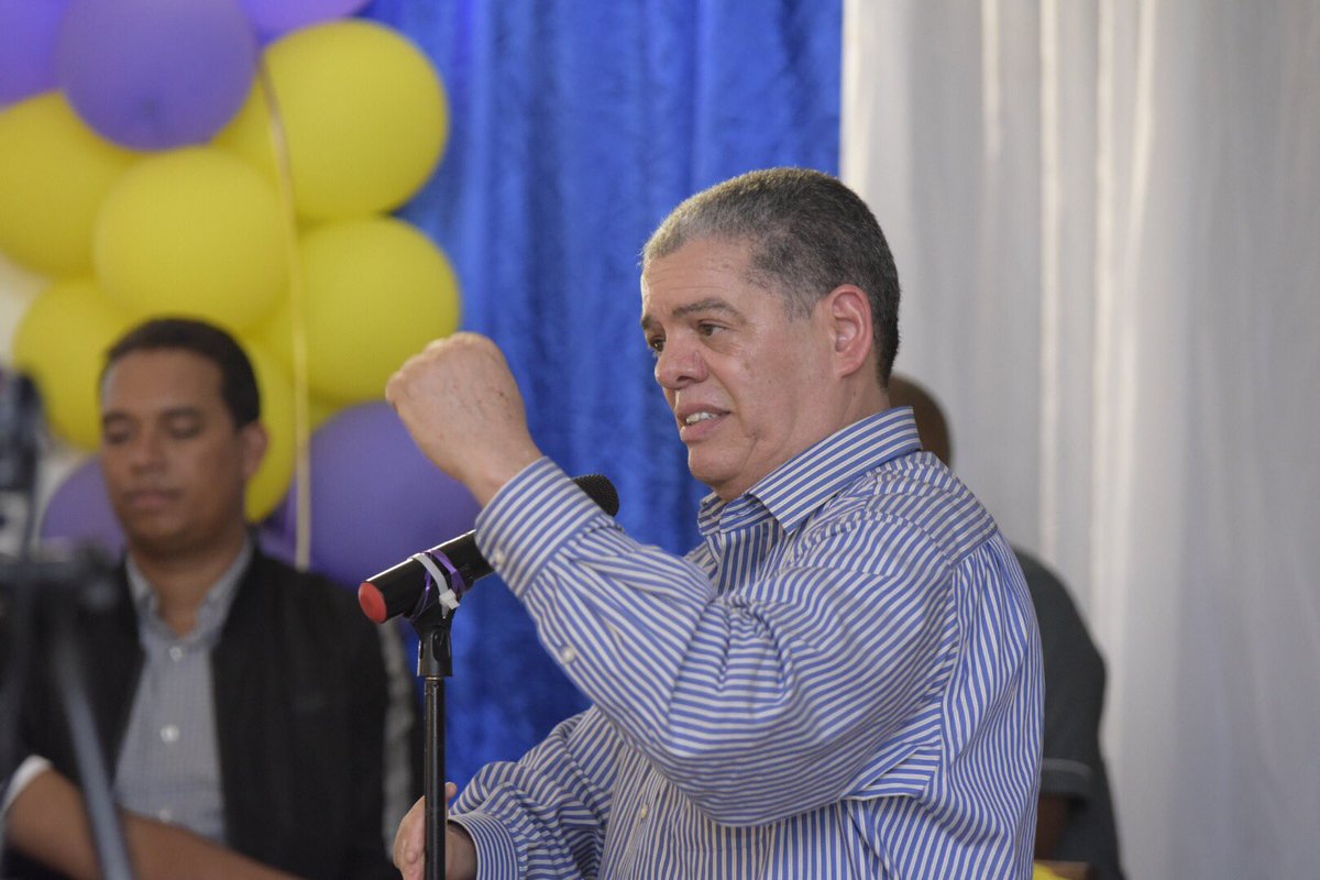 “La provincia María Trinidad Sánchez se ha quedado como el jamón de un sándwich, justo en el medio del desarrollo que ha tenido Puerto Plata que otra vez está en despegue y Samaná. 

¡Vamos a acelerar su desarrollo!”

<a href="/CarlosAmaranteB/">Carlos Amarante Baret</a> 
#NaguaConAmarante