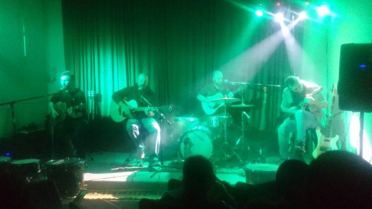 Abrir ventanas en tu mente, que así respira el corazón... #Ventanas <a href="/sevelhumano/">Sevelhumano</a>