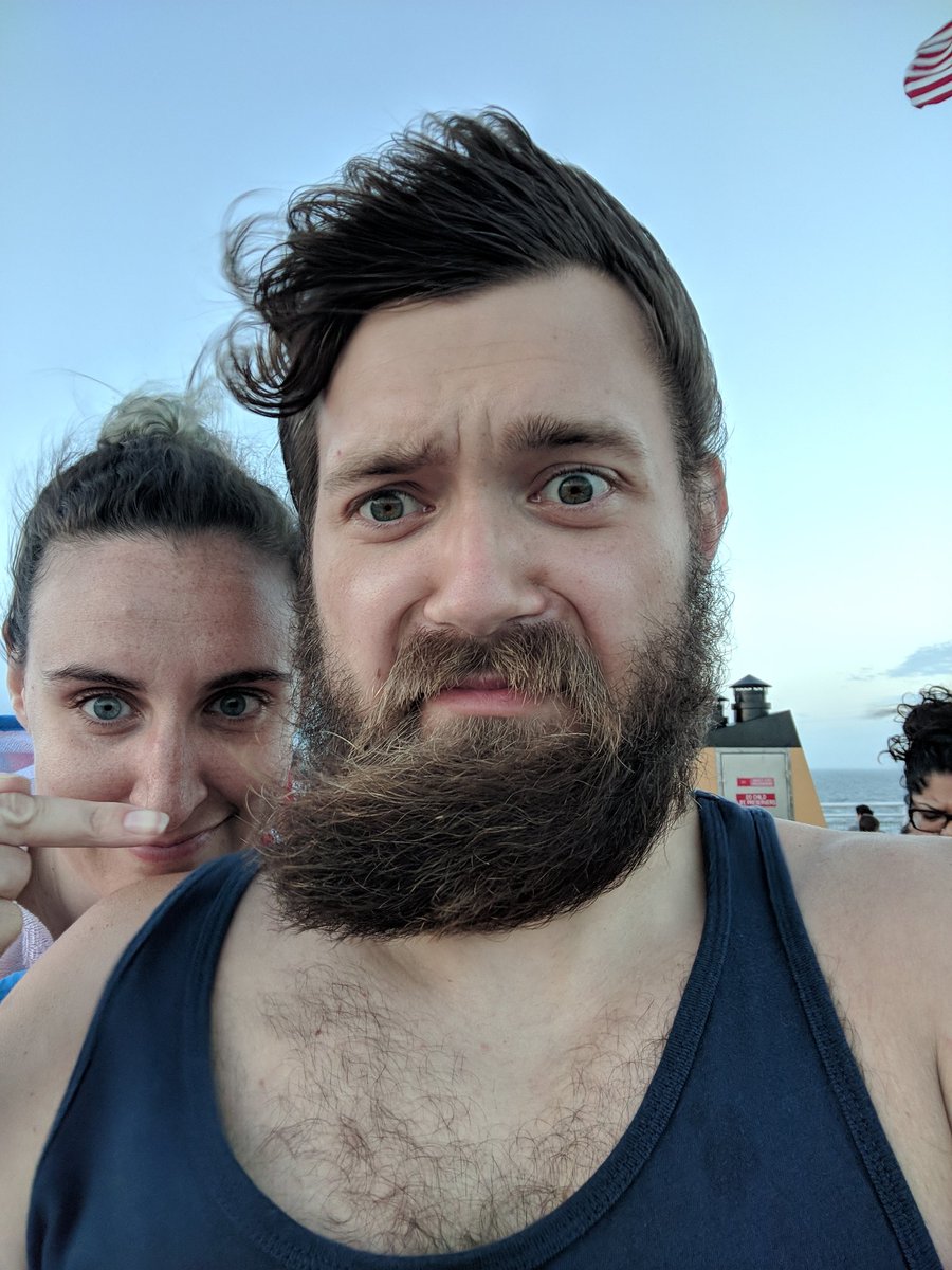 0utOfTheWay's tweet image. S I D E W A Y S  B E A R D #funemployed