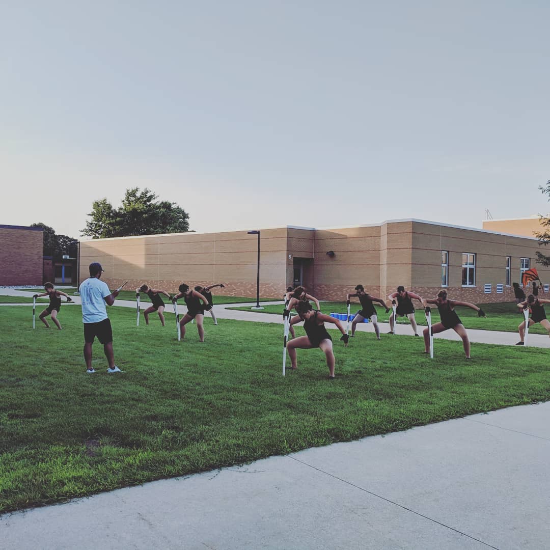 LegendsPAA's tweet photo. Guard warm up!
#LegendsDBC18 https://t.co/dNkID7gVTJ