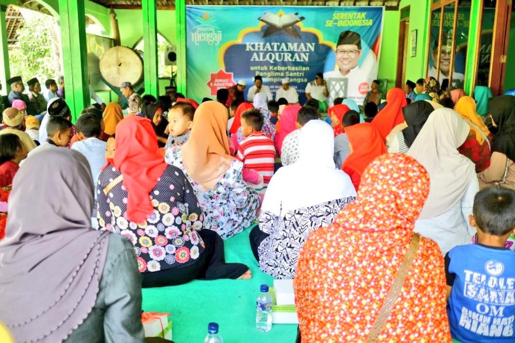 Alhamdulillah dan Terimakasih semua yg telah melaksanakan khataman, yatiman dan nariyahan serentak se dunia, Ya Alloh kabulkanlah doa kami semua..
Amiiin