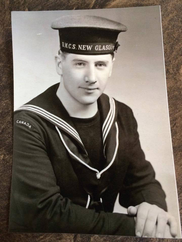 A #CampbellRiver family is trying to find the owner of this mystery photo of a #RCNavy sailor. We'd love to help return this precious family artifact, printed by our <a href="/LondonDrugs/">London Drugs</a> #Photolab! Story via <a href="/CRMirror/">Campbell River Mirror</a>: campbellrivermirror.com/life/campbell-… <a href="/LDCampbellRiver/">London Drugs CR</a> #canadiannavy #explorebc