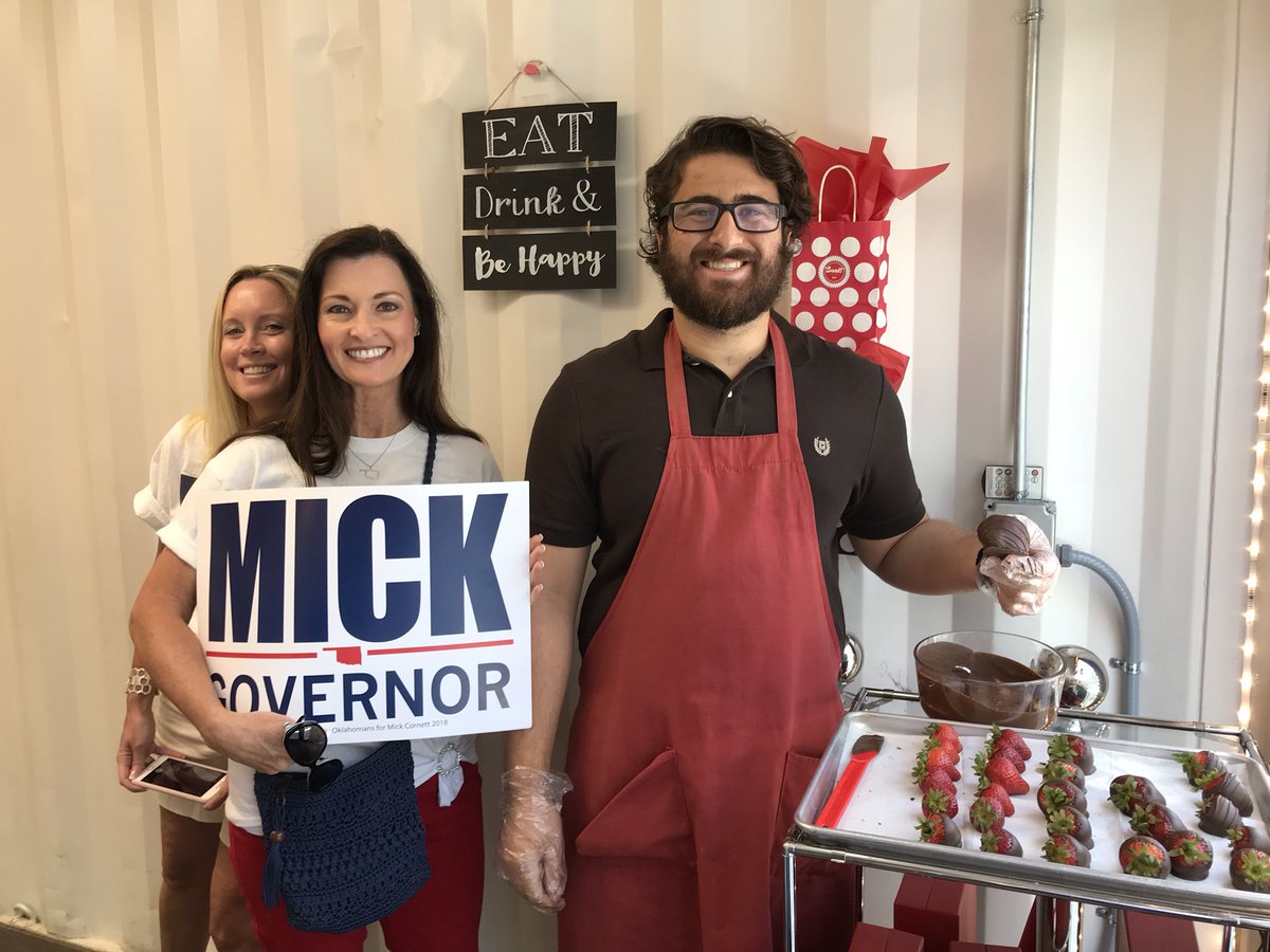 CindyWMorrison's tweet photo. AWESOME MICKmentum Tour today in #Tulsa w/ the Women For @MickCornett Coalition. We started out at #TheBoxyard. Introduced Terri Cornett to many friends at #TheBoxyard.
@MickCornett
@MickforGovernor
#Mick2018 #ONEOklahoma https://t.co/S5mdqF6at1